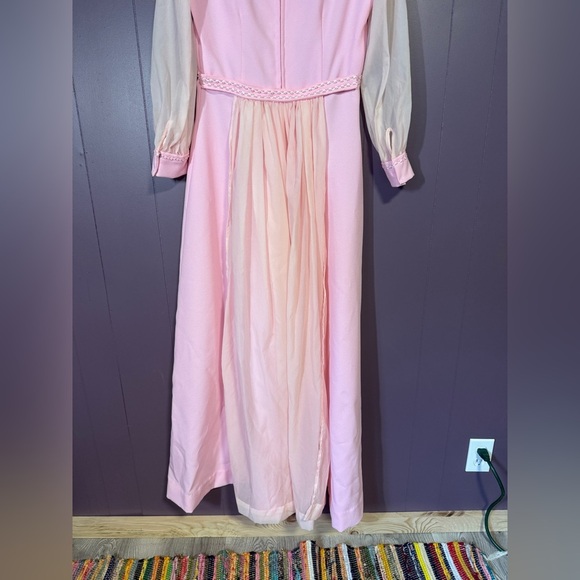 Vintage 60s/70s Pink Formal Wedding Gown – Sheer Sleeves Size XS/S - Picture 9 of 16